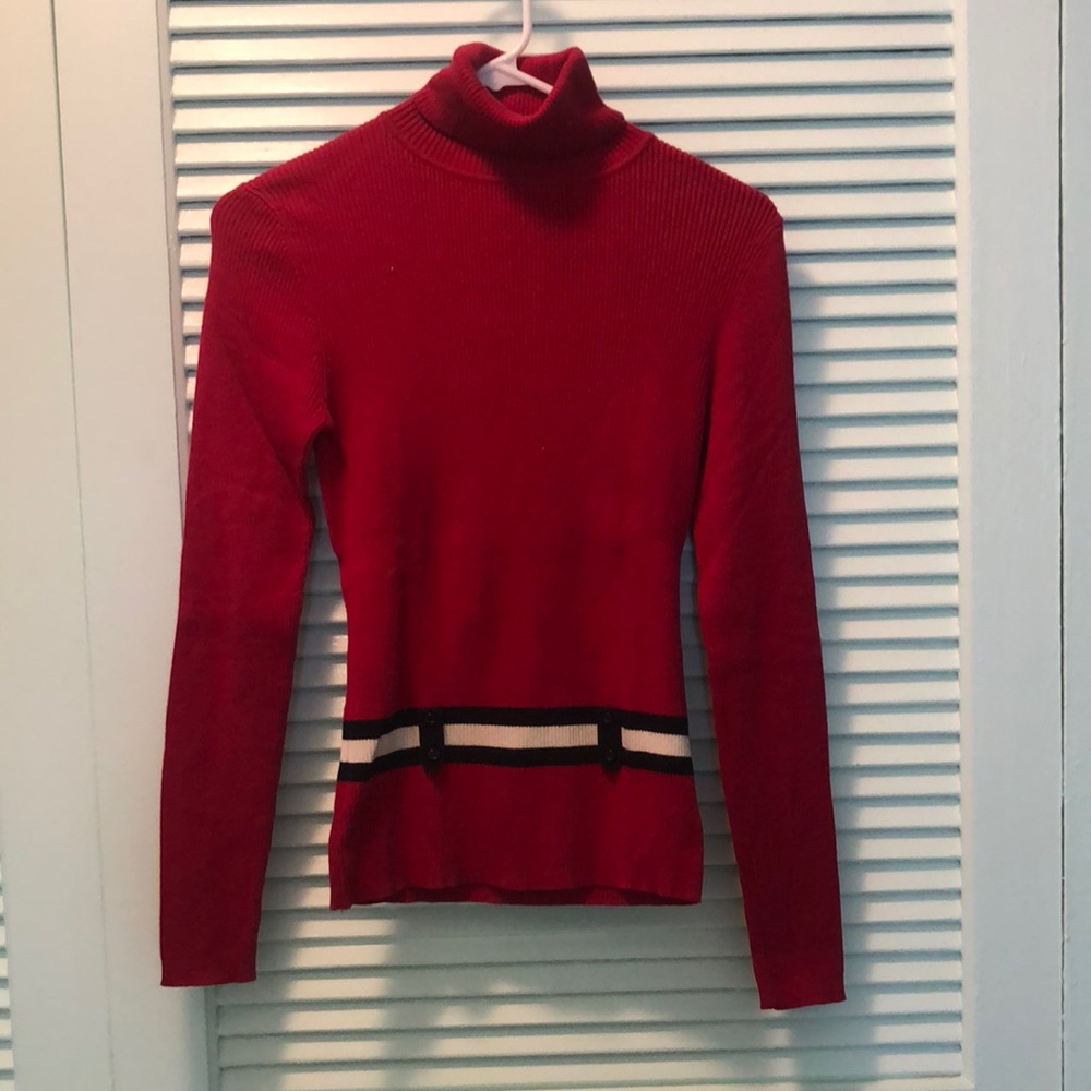 Red turtleneck with waist detail!